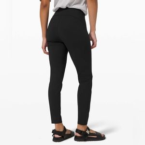 Lululemon Here to There high rise pant 7/8 length - black